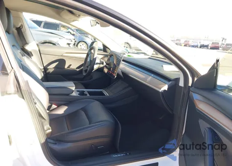 2022 Tesla Model 3 Long Range Dual Motor All-Wheel Drive z USA, uszkodzony, nr VIN 5YJ3E1EB7NF335103